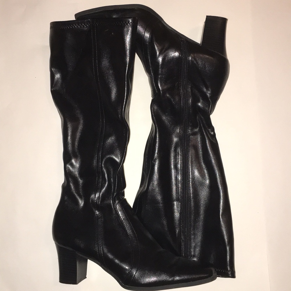 Tall black dress boots